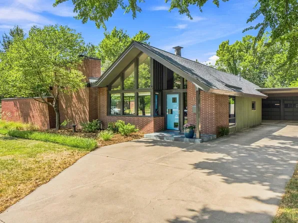 315 N Roosevelt St, Wichita, KS 67208
