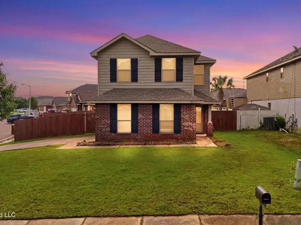 16994 Palm Ridge Dr, Diberville, MS 39540