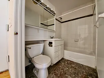 Rented by Julien Aractingi, LREB