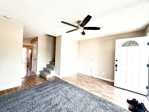 5th image of 8827 W Floyd Ave