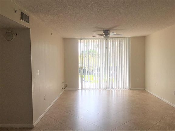 4th image of 7912 Sonoma Springs Cir APT 203