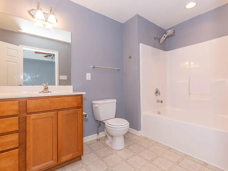 228 Morlatt Ln — Photo 21