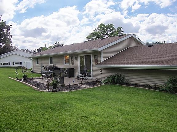 2nd image of 1565 W Golf Dr