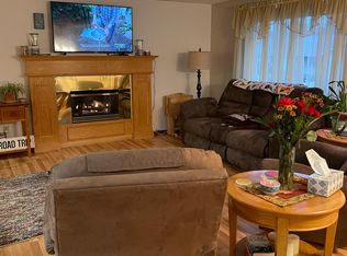 10558 N Hillview Dr, Hayden Lake, ID 83835