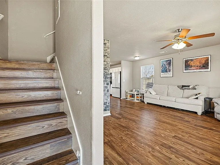 5406 Monaco Ln — Photo 4