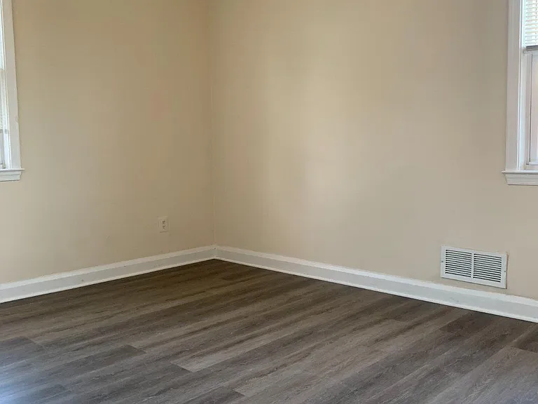 4227 Newport Ave #2 — Photo 3