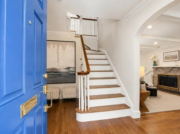128 Watson Rd, Belmont, MA 02478