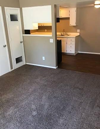 4th image of 228 S Clovis Ave APT 111