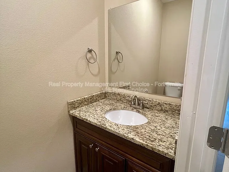 9905 Landry Dr — Photo 6