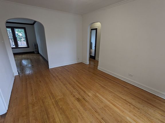 2nd image of 3737 N Leclaire Ave #1