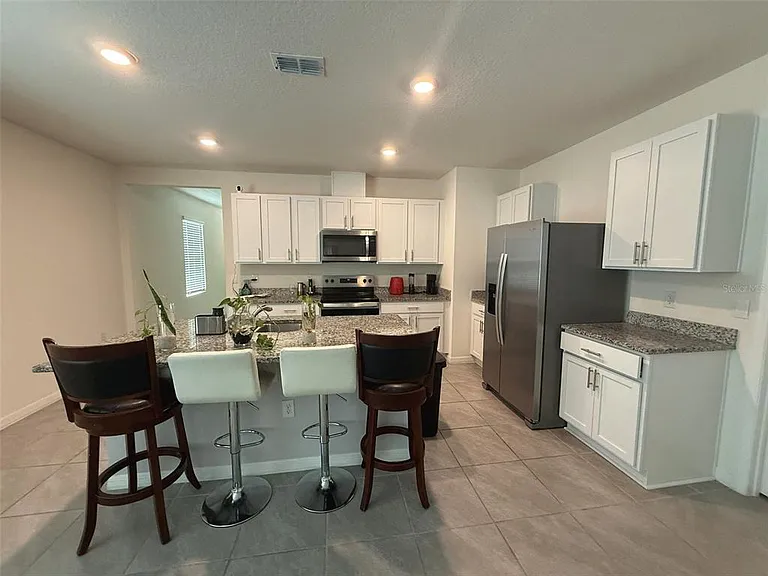 1823 Cacutta Way — Photo 3