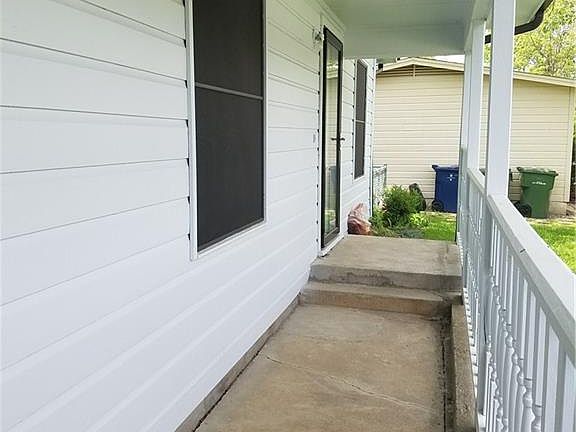 2nd image of 2020 Delano Dr