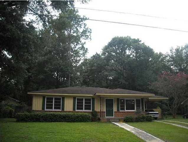 Front View 5609 Diane Drive