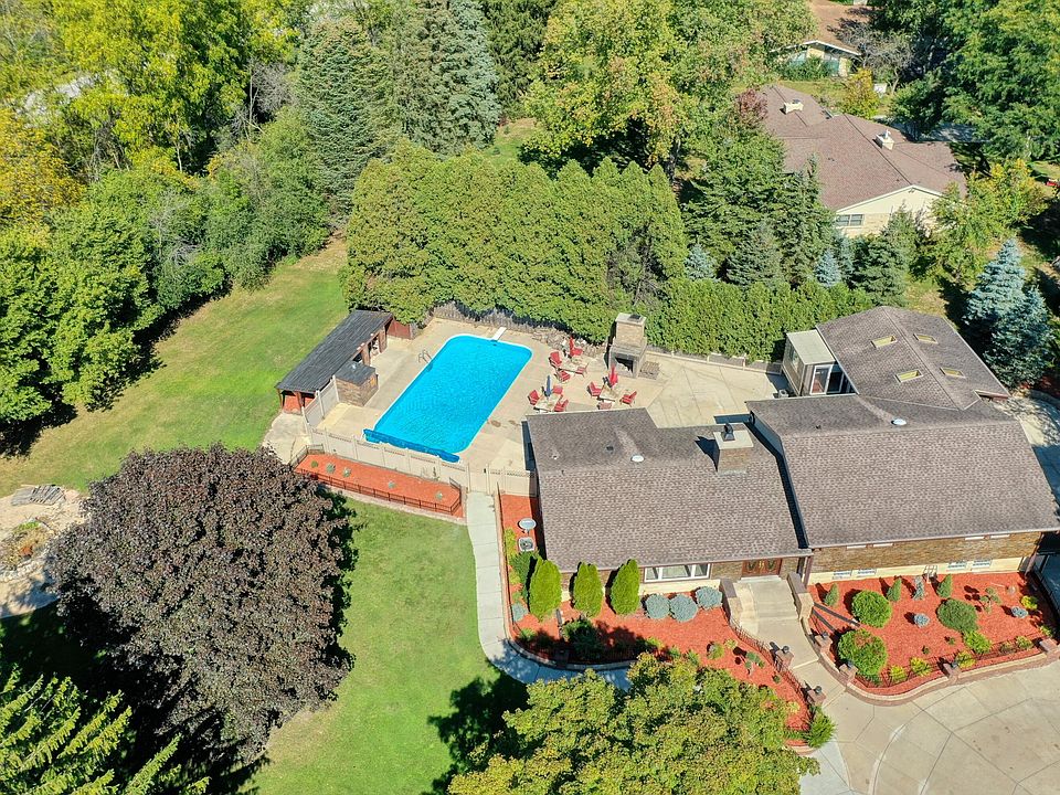 5781 Fern Ct, Greendale, WI 53129 Zillow