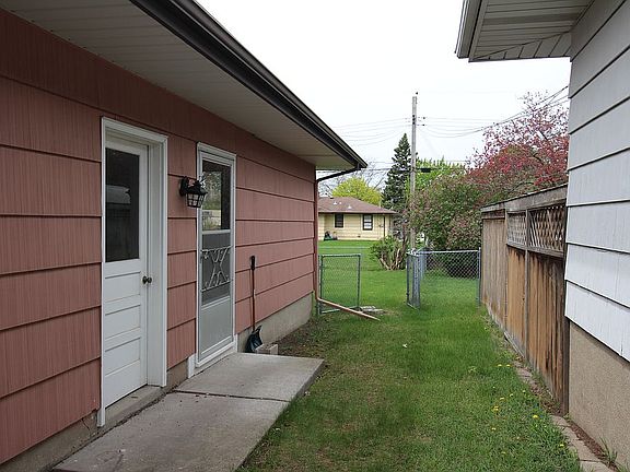 2nd image of 6320 Vincent Ave S