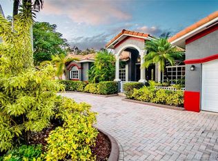 15123 SW 35th Ter, Miami, FL 33185