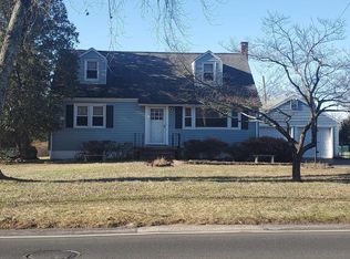 165 Durham Rd, Newtown, PA 18940