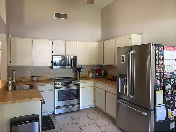 5th image of 3789 Palace Dr