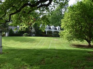 441 Fox Chase Rd, Chester, NJ 07930