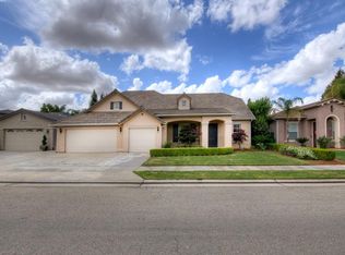 3042 Everglade Ave, Clovis, CA