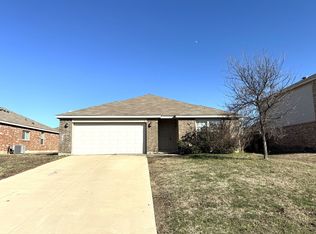 1415 Swan Ridge Dr, Sherman, TX 75092