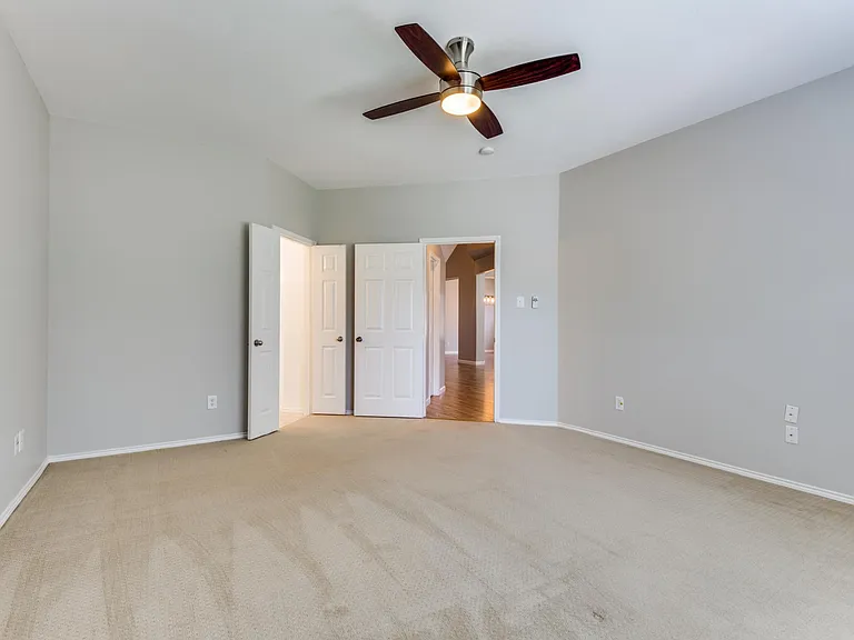 14513 Logan Springs Dr — Photo 19