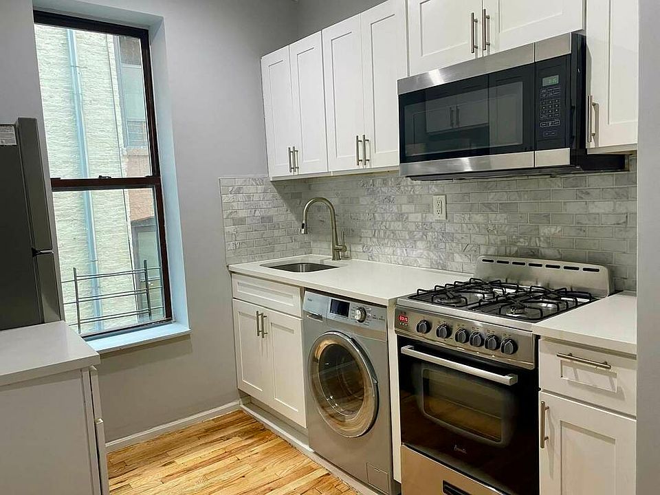 1st image of 124 E 103rd St #18A
