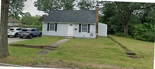 84 Ambrose St Photo 1