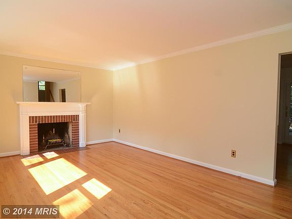 3rd image of 6419 Bluebill Ln