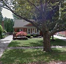 2nd image of 1910 E Lincoln Ave