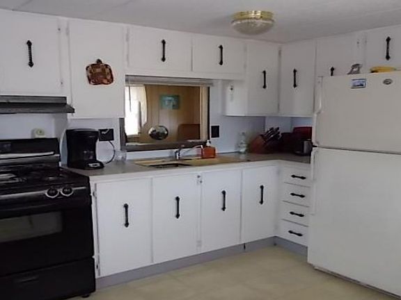 2nd image of 7213 Mount Essex Dr NE #514