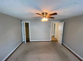17 Golden Ave FLOOR 3, Medford, MA 02155