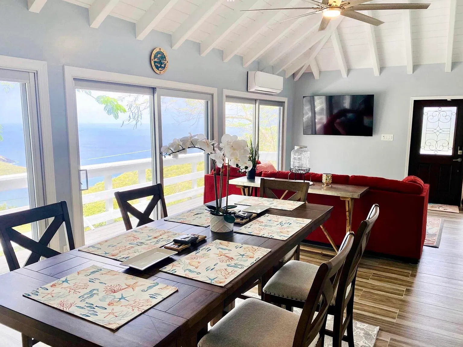 3 bed, 1600 sqft, $4,500 — Photo 4