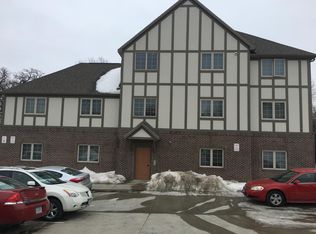 503 S Dodge St, Iowa City, IA 52240