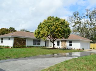 2210 15th Pl, Vero Beach, FL 32960