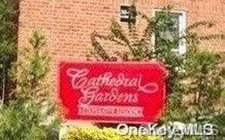 30 Cathedral Avenue #3B, Hempstead, NY, 11550