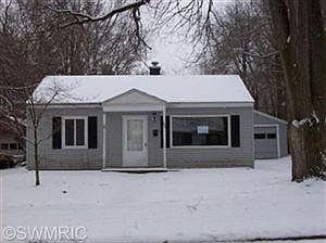 2nd image of 743 Denway Dr