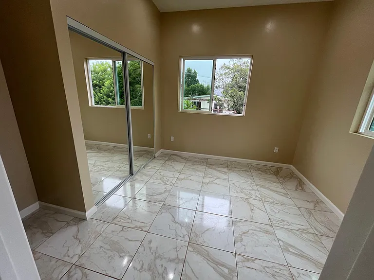 4932 Campanile Dr — Photo 80