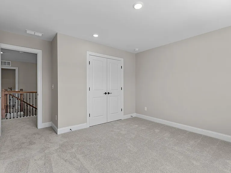 1701 Clydner Dr — Photo 37