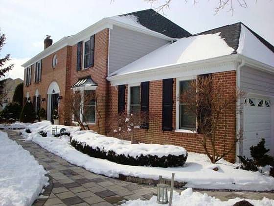 1st image of 45 Saratoga Dr
