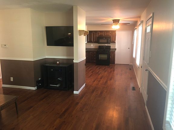 5th image of 119 Crestwood Dr