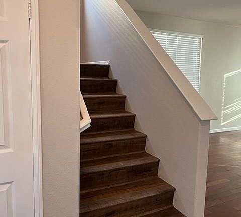 2nd image of 11086 Hillsborough Ct