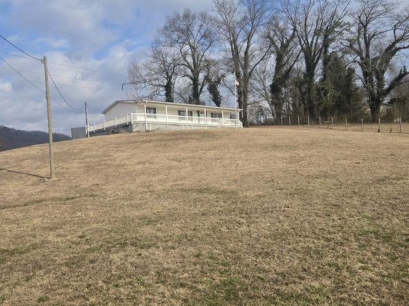 3897 Dutch Valley Rd