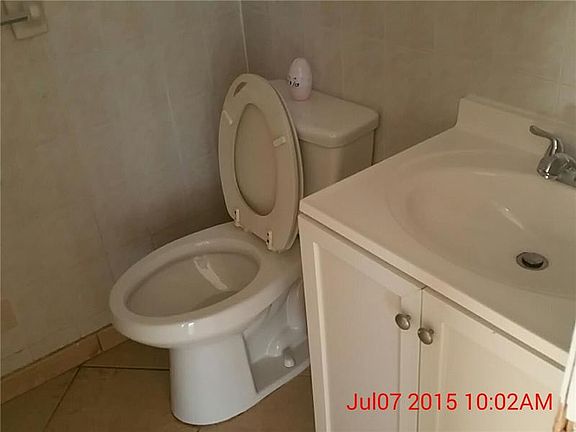 12142315_4