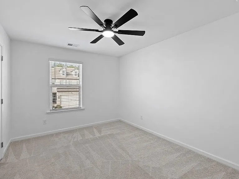 2749 Lou Lou Ln — Photo 20