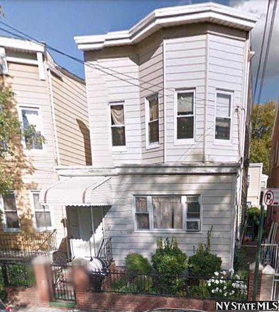 2nd image of 3423 97th St
