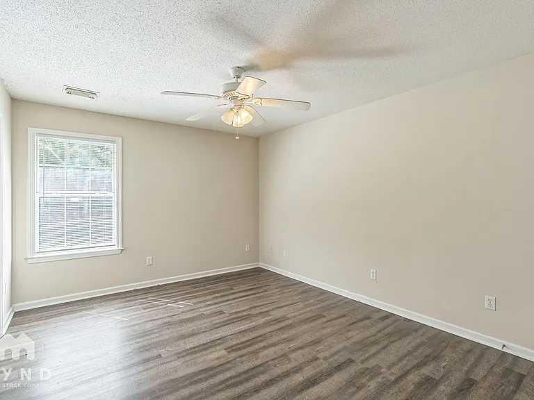 2263 Reece Blvd — Photo 43