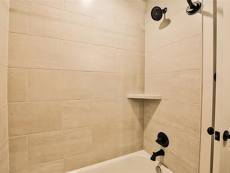 9301 SW 44th Ter — Photo 29