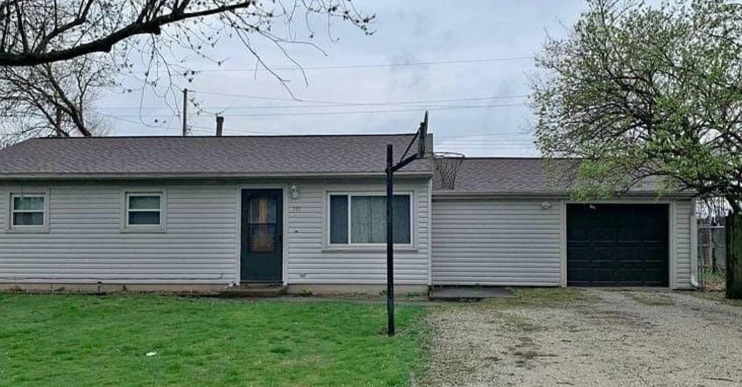 701 N Vorcey St photo 1