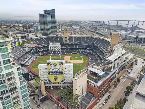 325 7th Ave Unit 215, San Diego, CA 92101